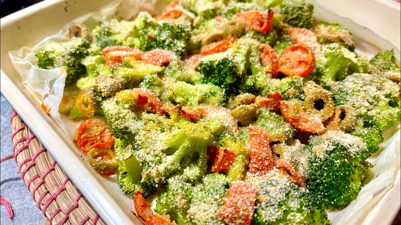 Broccoli al forno | Gratinati leggeri e veloci da preparare