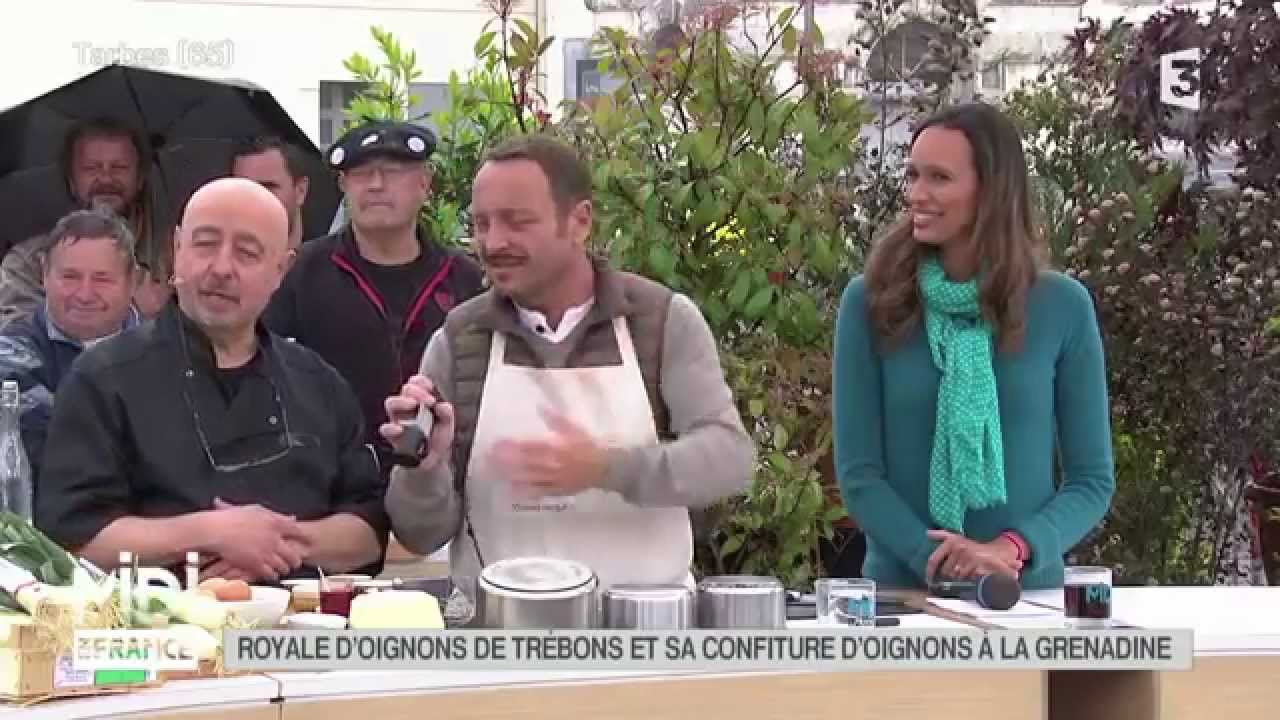RECETTE : Royale d'oignons de Trébons, vinaigrette d'herbes et confiture d'oignons à la grenadine