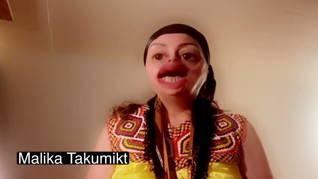 Quand Yemma parle… la robe kabyle prend sa place