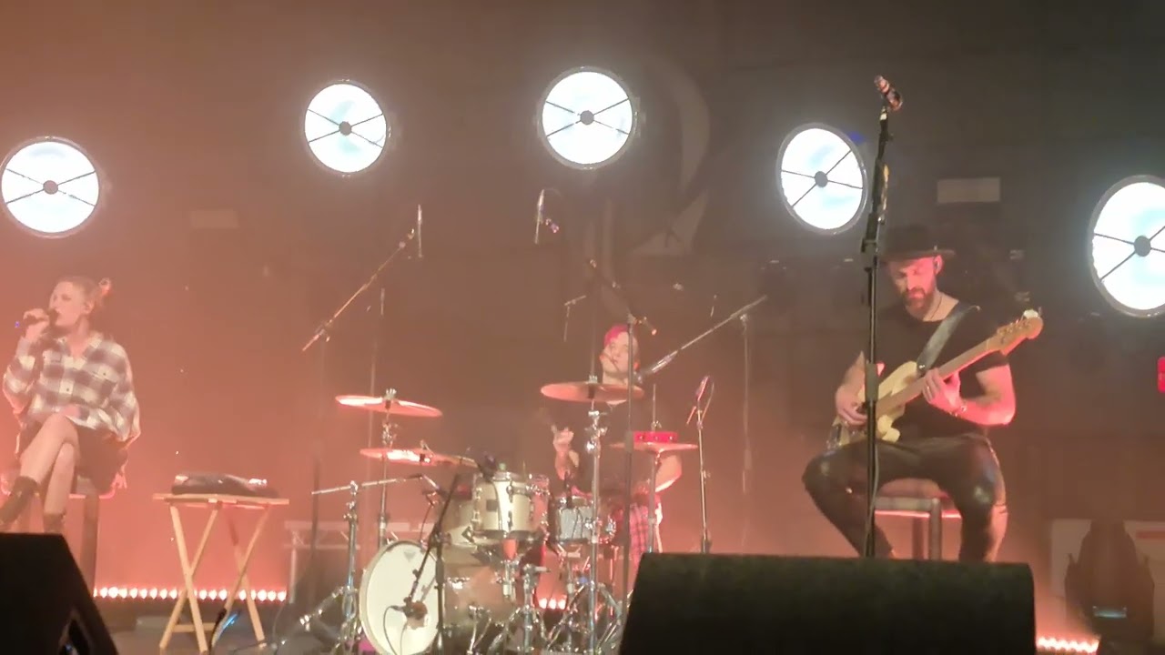 Halestorm Parachute Dublin,Ireland 2022.03.04.