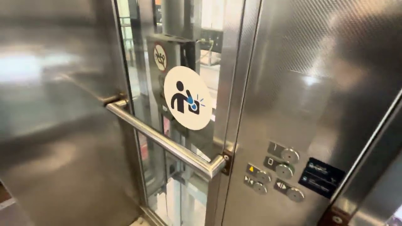 KONE traction elevator @ Paris-Noord train station in Paris, France
