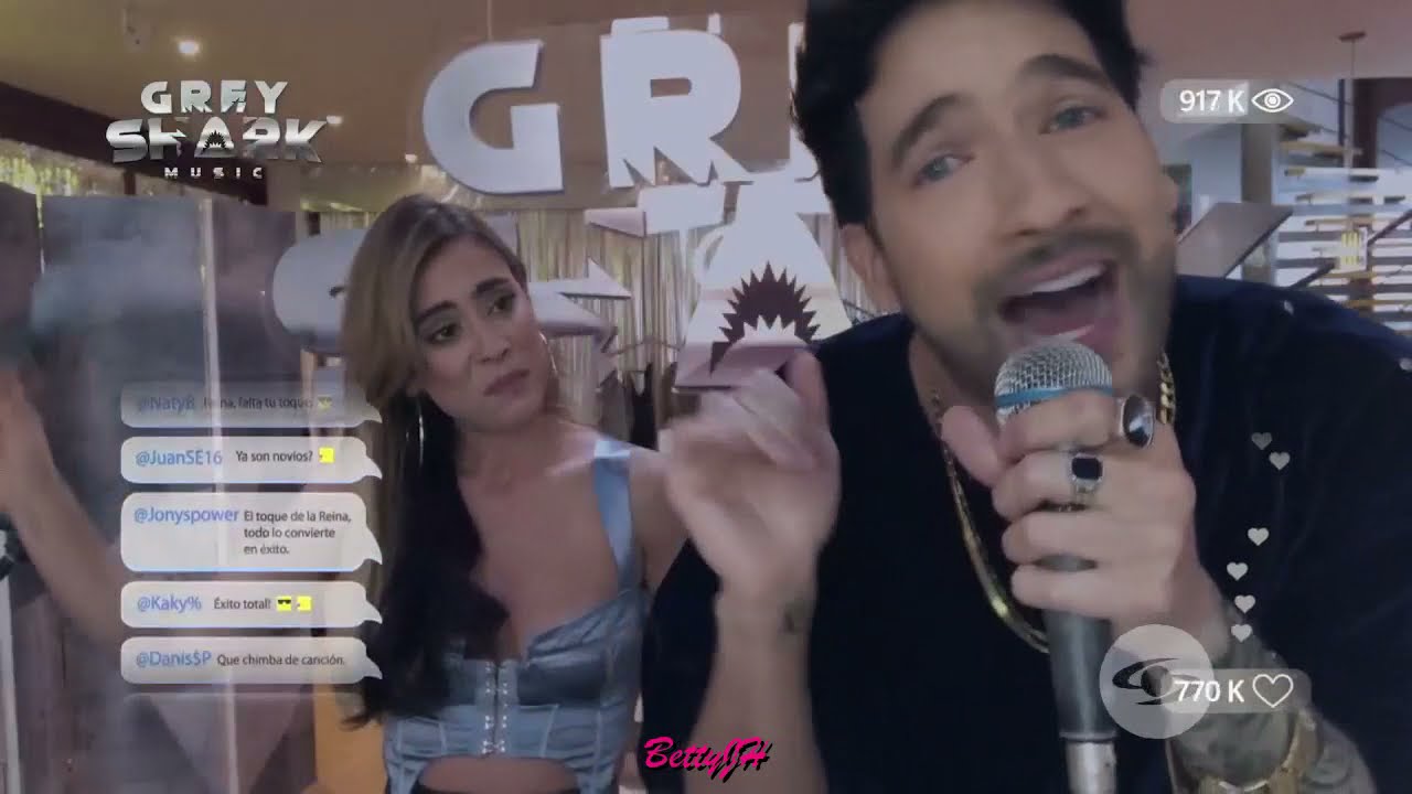 When I look at you - Yeimy y Charly (La Reina del Flow)