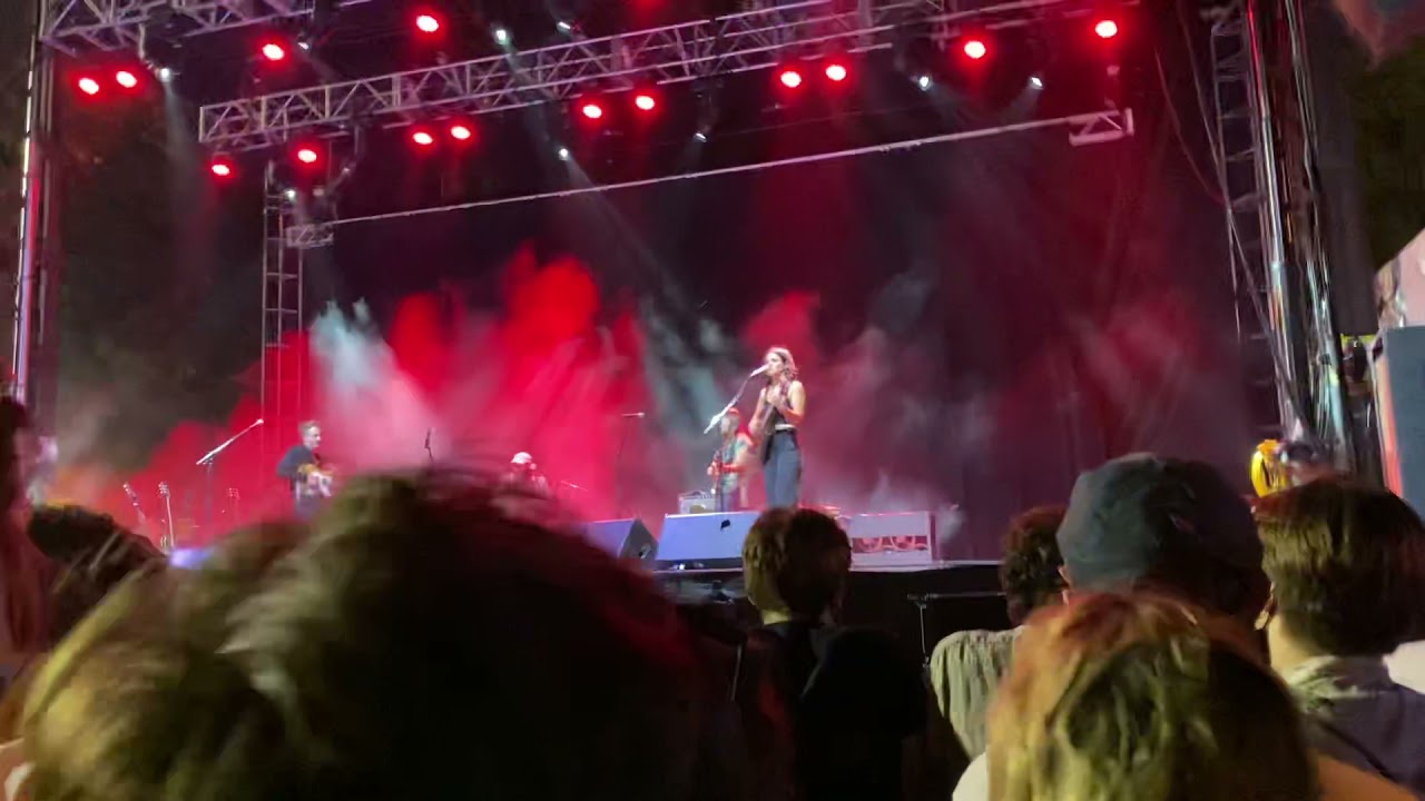 Big Thief - Dragon (new song, live @ Pitchfork 2021)