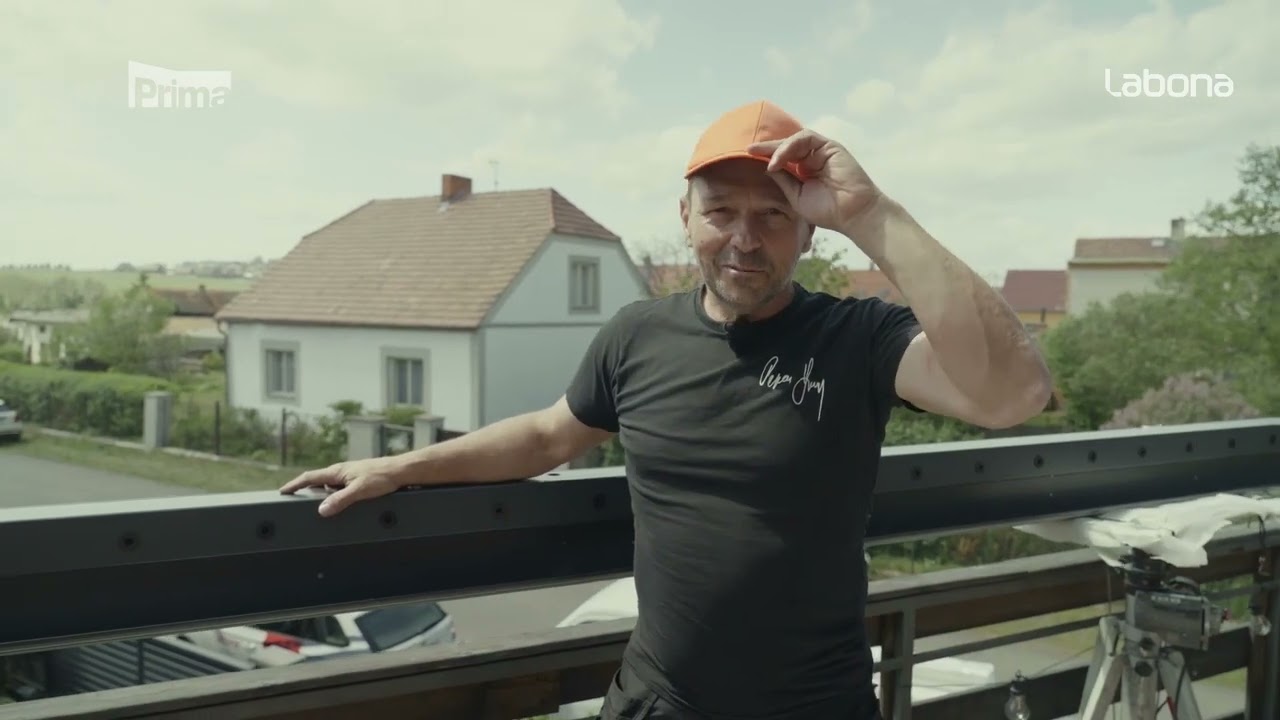 Pepa Libický z pořadu Libovky - montáž bioklimatické pergoly ARTOSI - Labona.cz