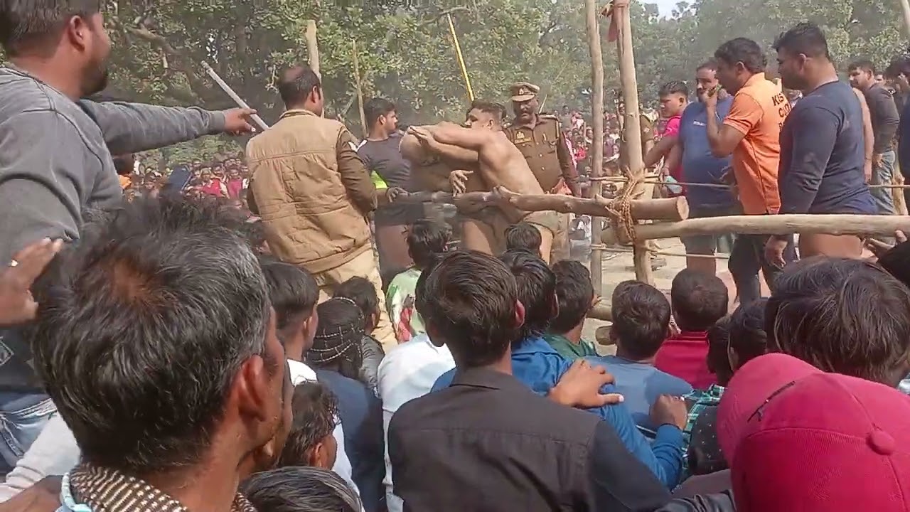 पशु बाजार पलिया महादंगल मुकाबला भारत का मा कुश्ती मुकाबला