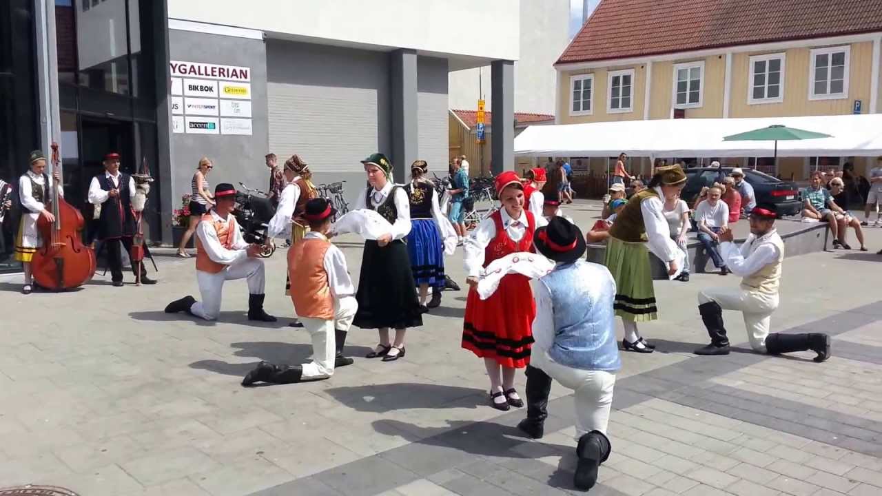 Kaszubski Zespół Pieśni i Tańca Sierakowice w Szwecji