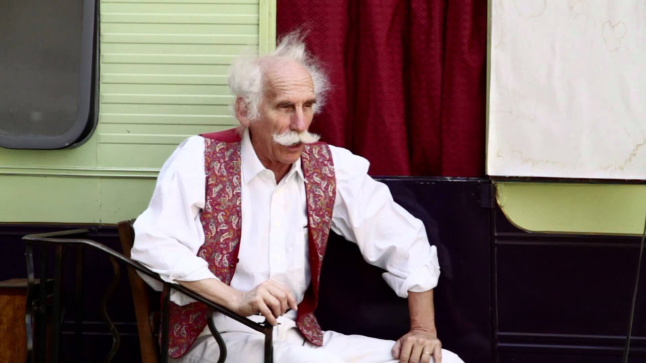 Contes devant la roulotte - Jean GUILLON - Voix Vives 2011