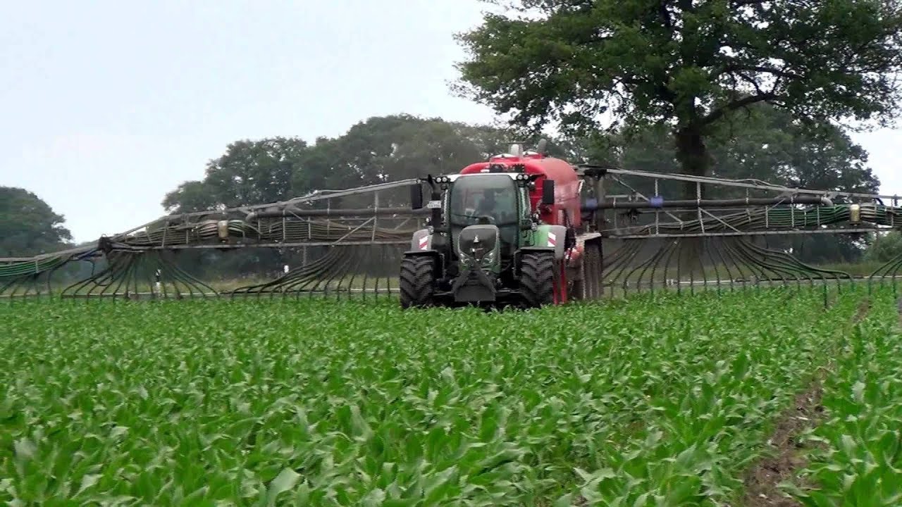 Substrat fahren mit Fendt 724 und Rekordia