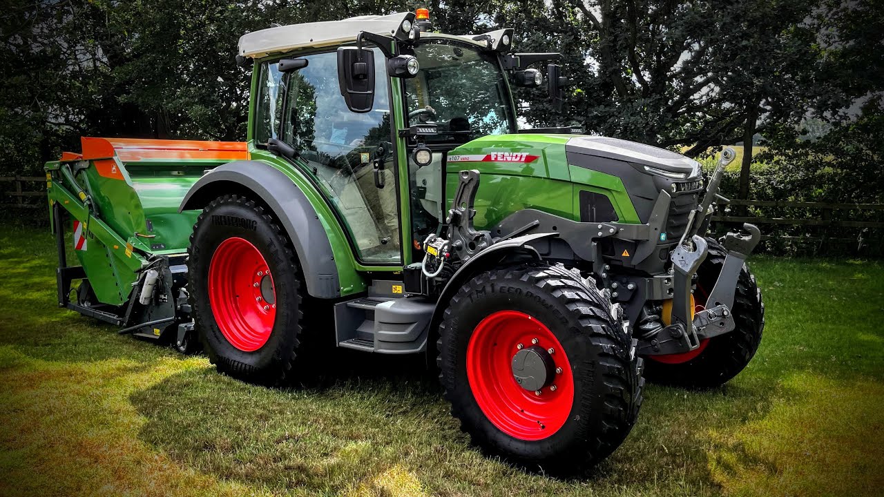 FIRST IMPRESSION: Fendt e107 battery-powered electric tractor