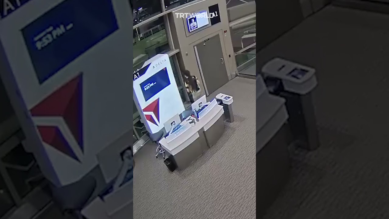 Passenger found dead after crawling into plane engine in Utah