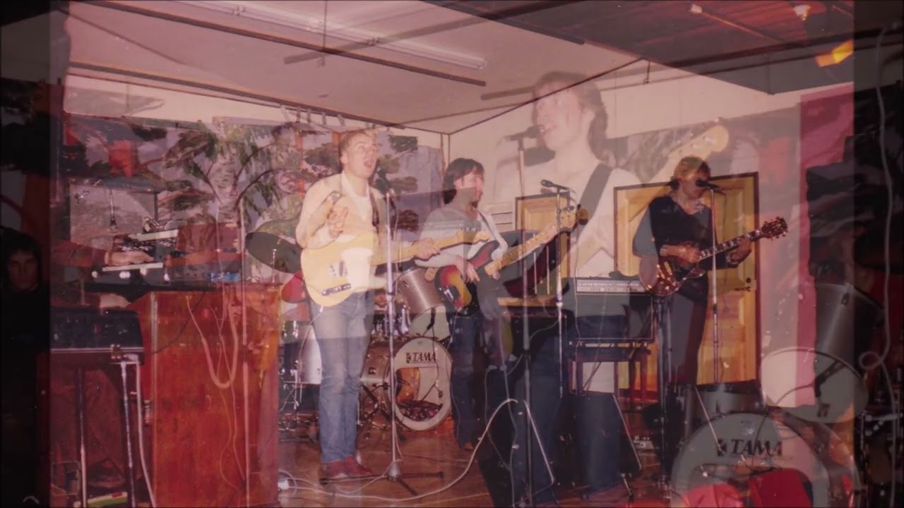 Rexi & Napoleon - Tuhkaa (Homburg)