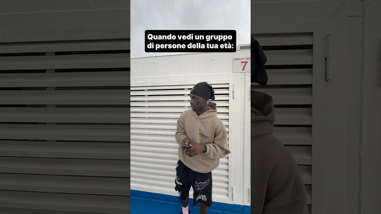 Quando vedi un gruppo di persone della tua età 😂
