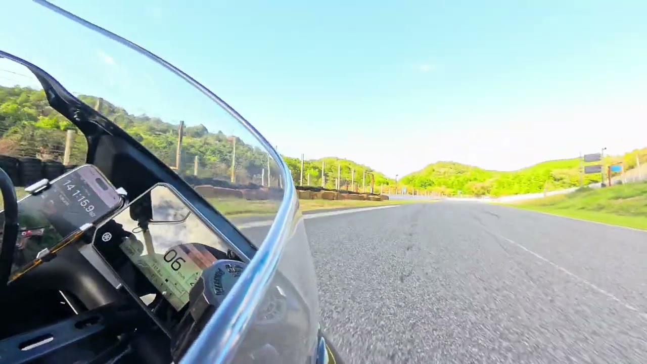 2025/10/13 セントラルサーキット XSR-900GP タイヤ逆履き