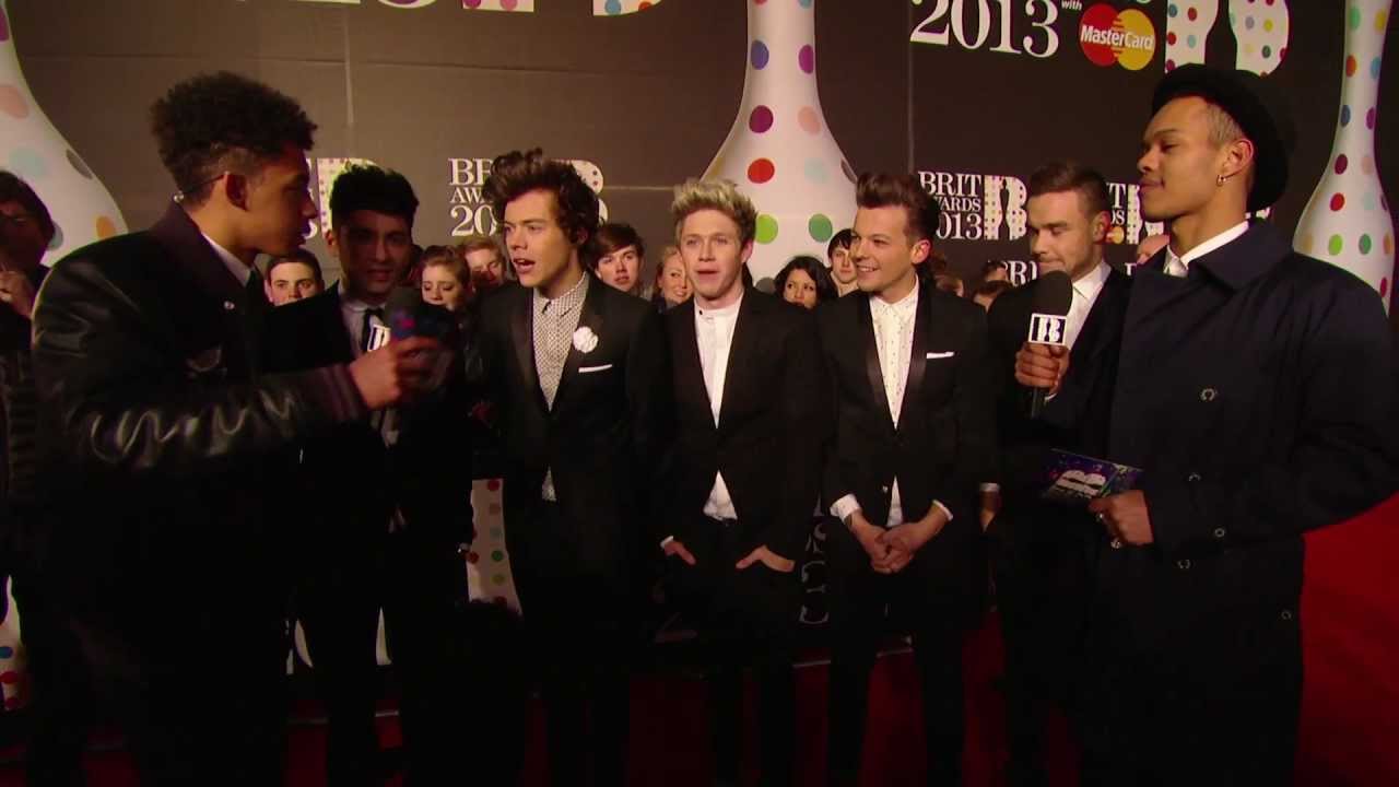 On the Red Carpet: Rizzle Kicks talk to One Direction | BRITs 2013