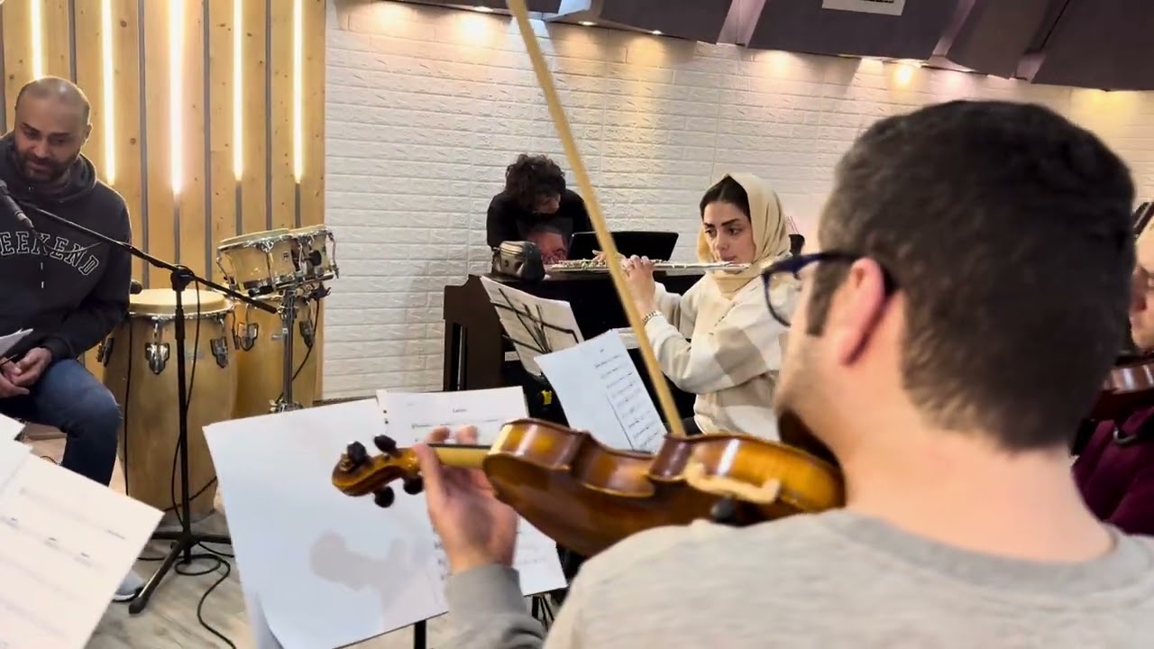 تمرین “لالایی” برای کنسرت آنپلاگد حامی
