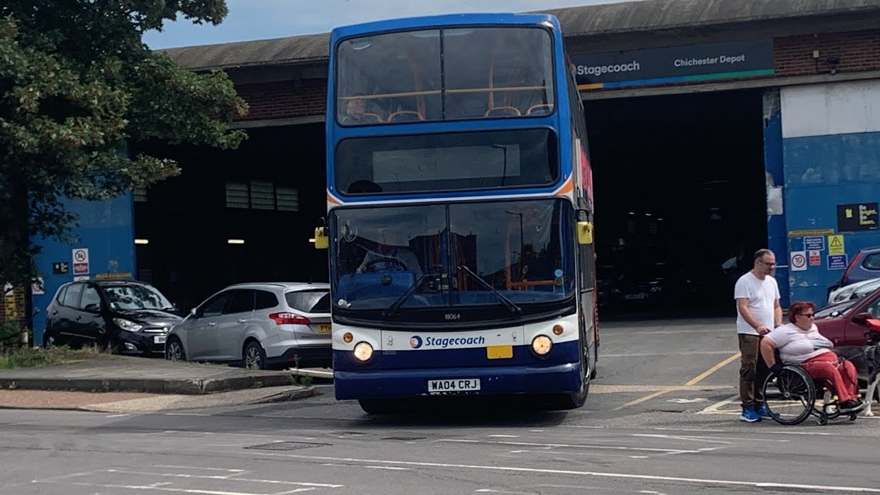 Buses at Chichester Bus Station 10/08/23
