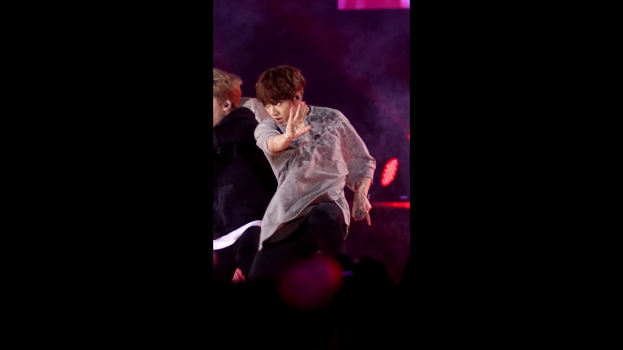 160907 BTS 방탄소년단 정국 직캠 JungKook Fancam - SAVE ME + FIRE