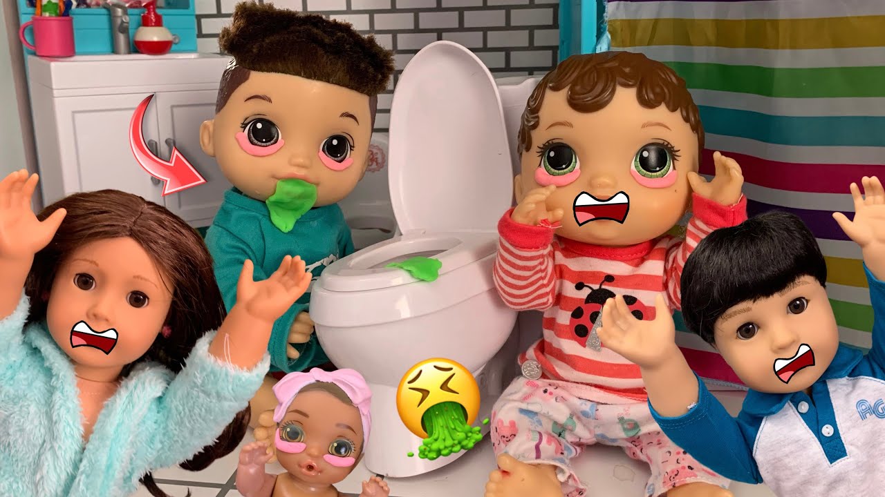 Doll Family are Sick and have pink eye! 🤒