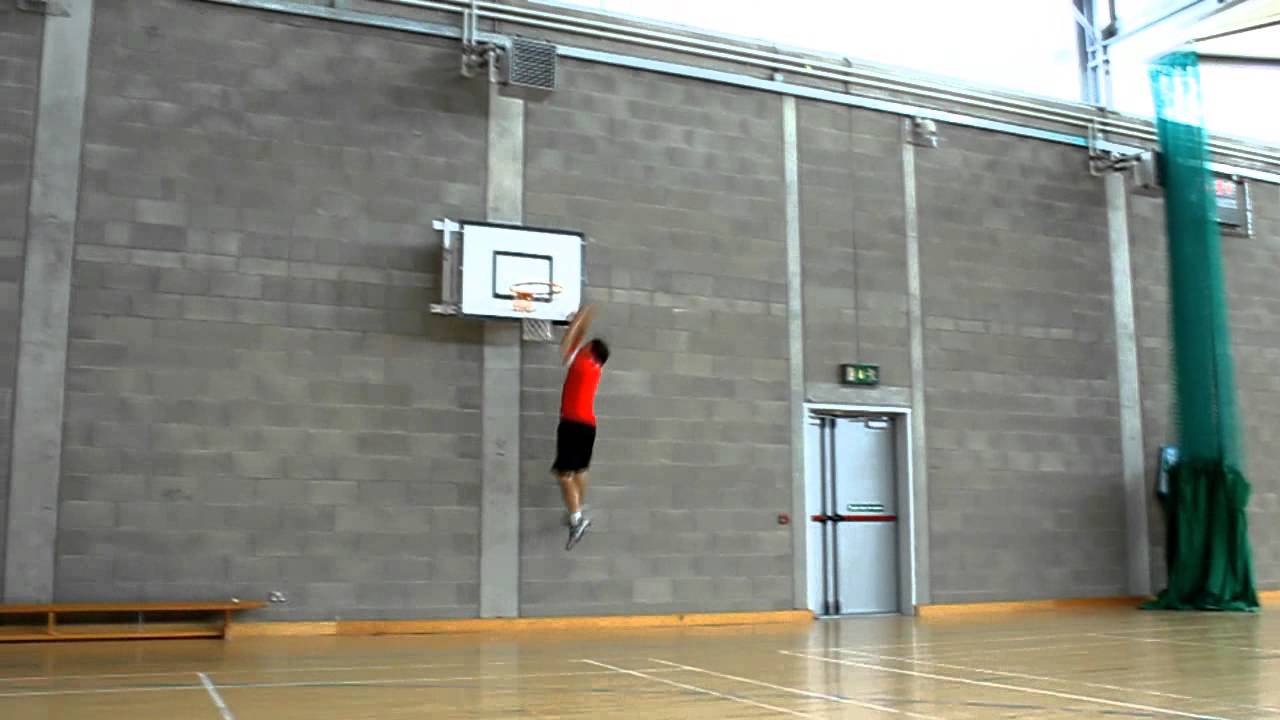 Ireland - School Teacher Shows Off Amazing Basketball Skills