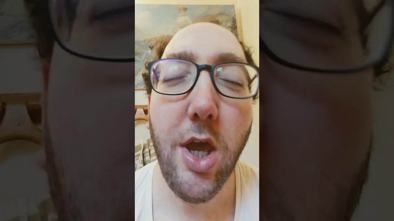 faking broken leg to get first class #funny #comedy #sports