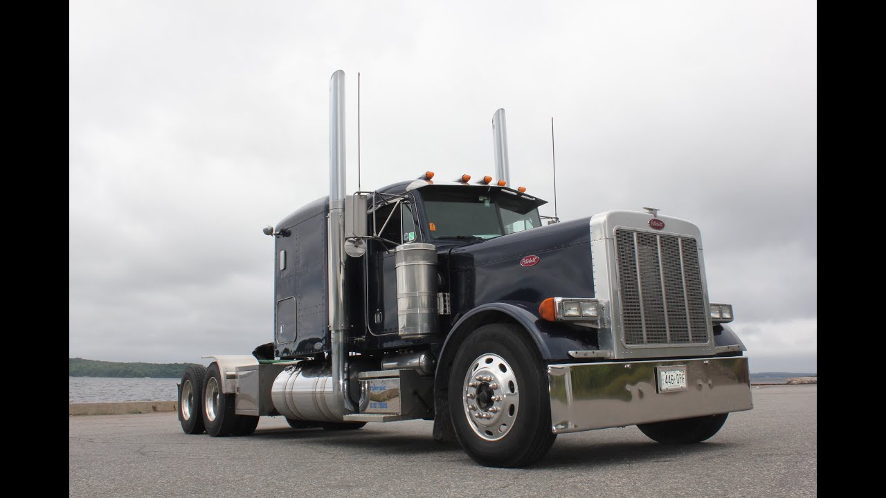 2004 Flat Top Peterbilt 379, 475 Cat Motor, 280