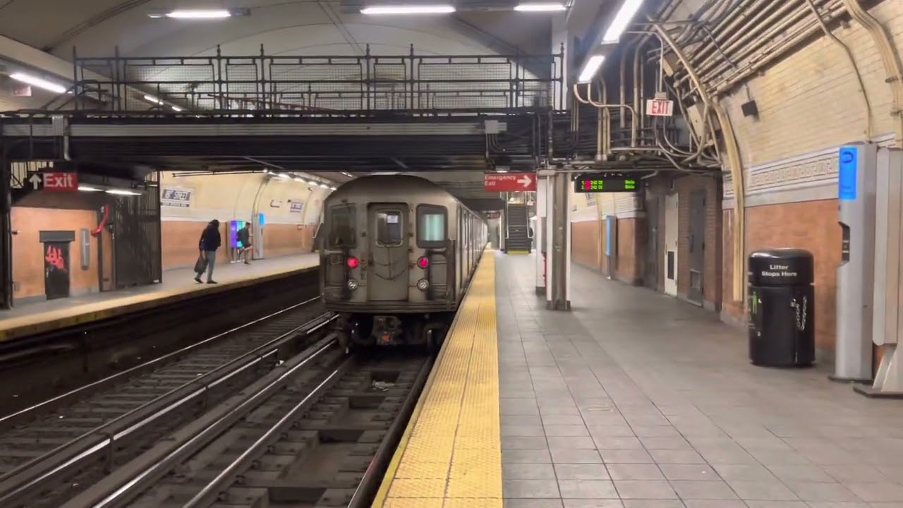 R62A 5 Car Not in Service Train Bypassing 181 Street