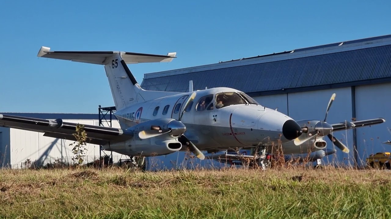 Embraer EMB-121 Xingu start up