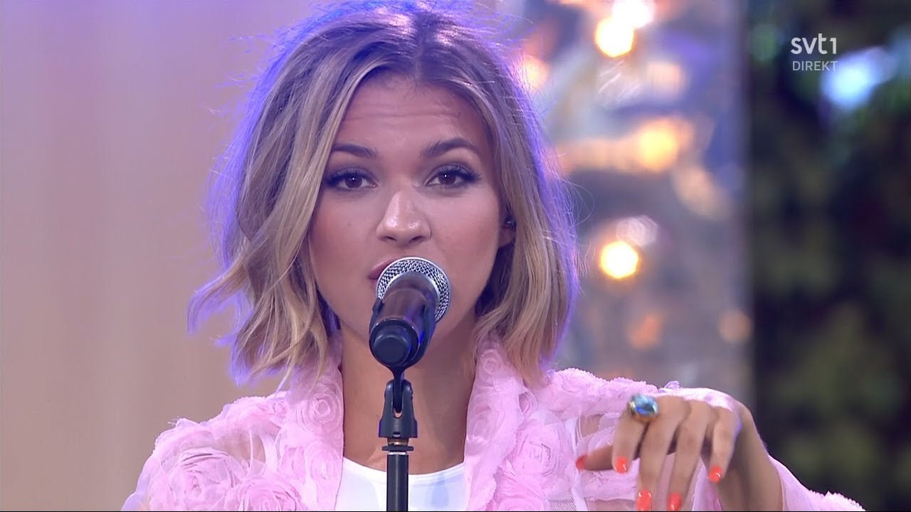 Tove Styrke - Say My Name (Live 