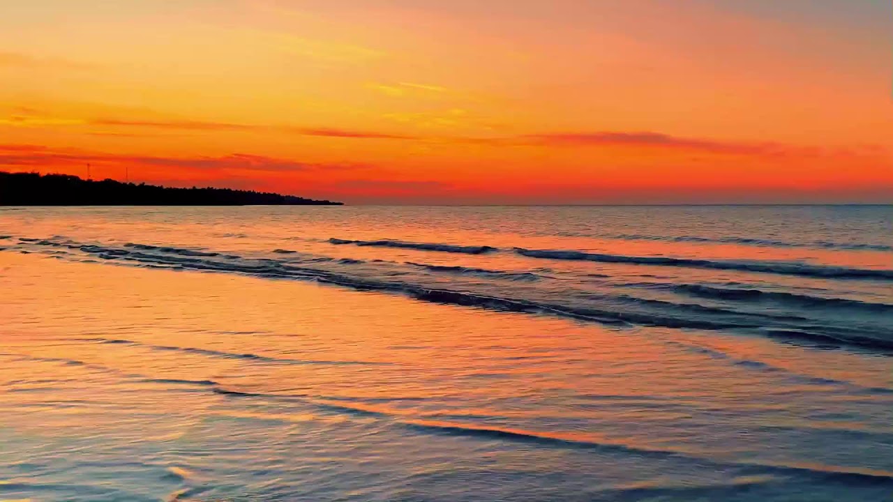 ASMR Ocean Waves 4K | Peaceful Ocean Sounds for Sleep and Stress Relief