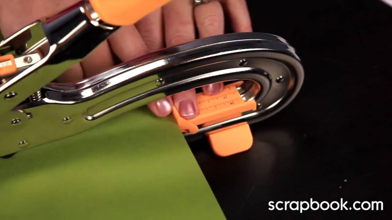 Tool Time with We R Memory Keepers | Crop-A-Dile II - Big Bite
