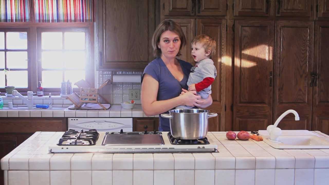 Baby Vegetable Broth without salt - baby food recipe +6M