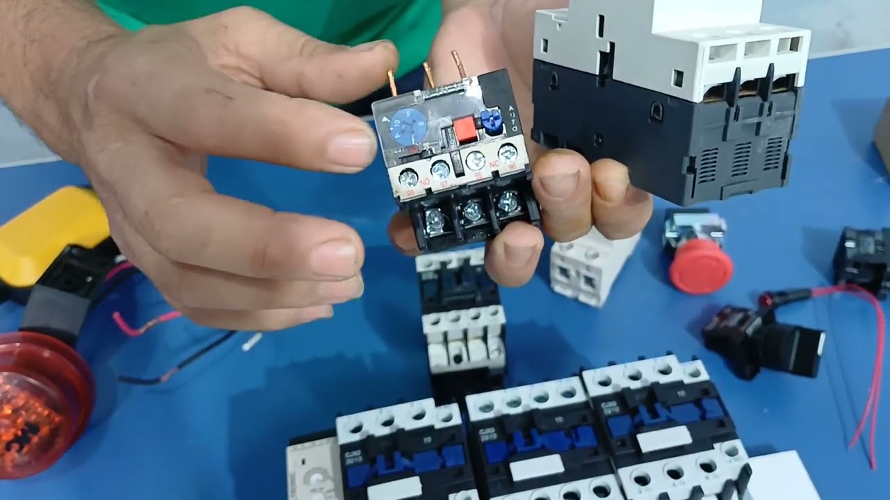 componentes e acessorios para comandos eletricos