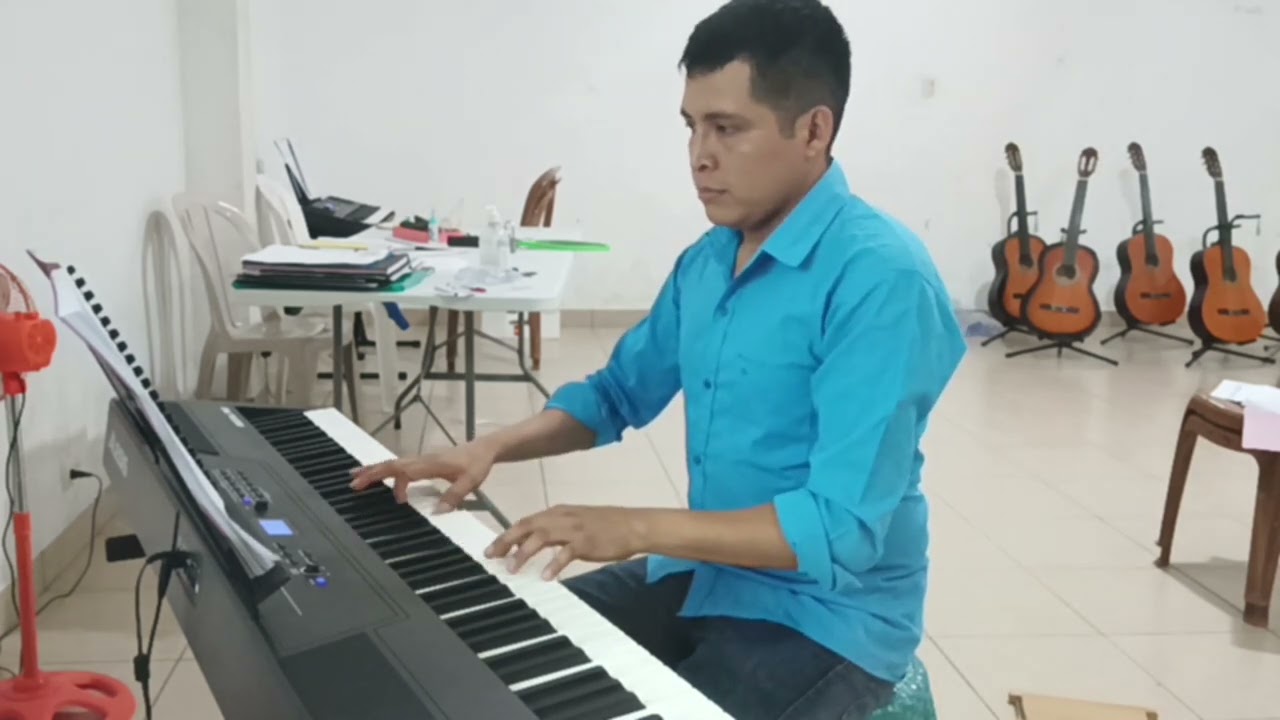 Juan Pablo de la Cruz - Tú eres el centro