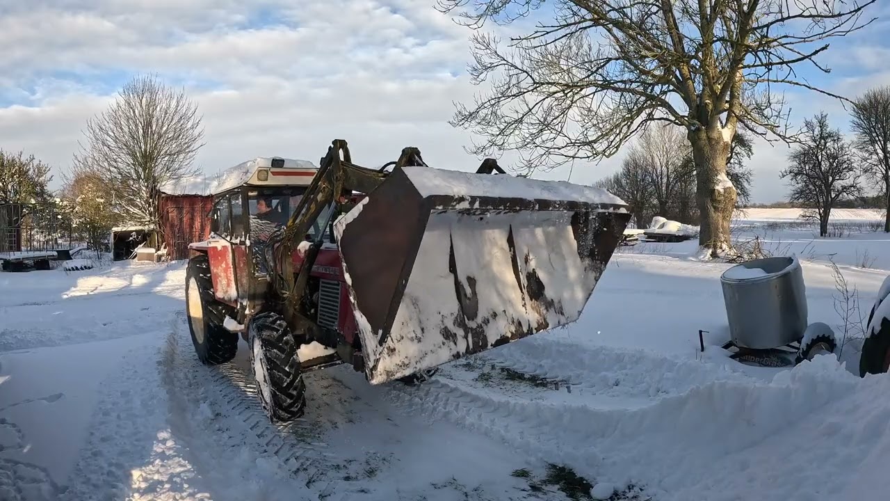 Skottar snö med Zetor 10045 