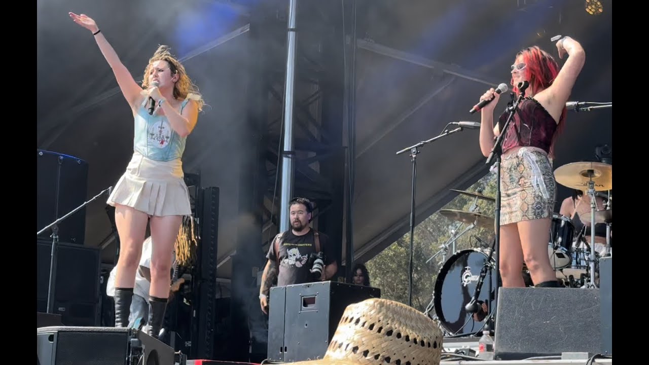 Lambrini Girls "Cuntology 101" Ohana Festival, Doheny State Beach, Dana Point, CA 9.28.25