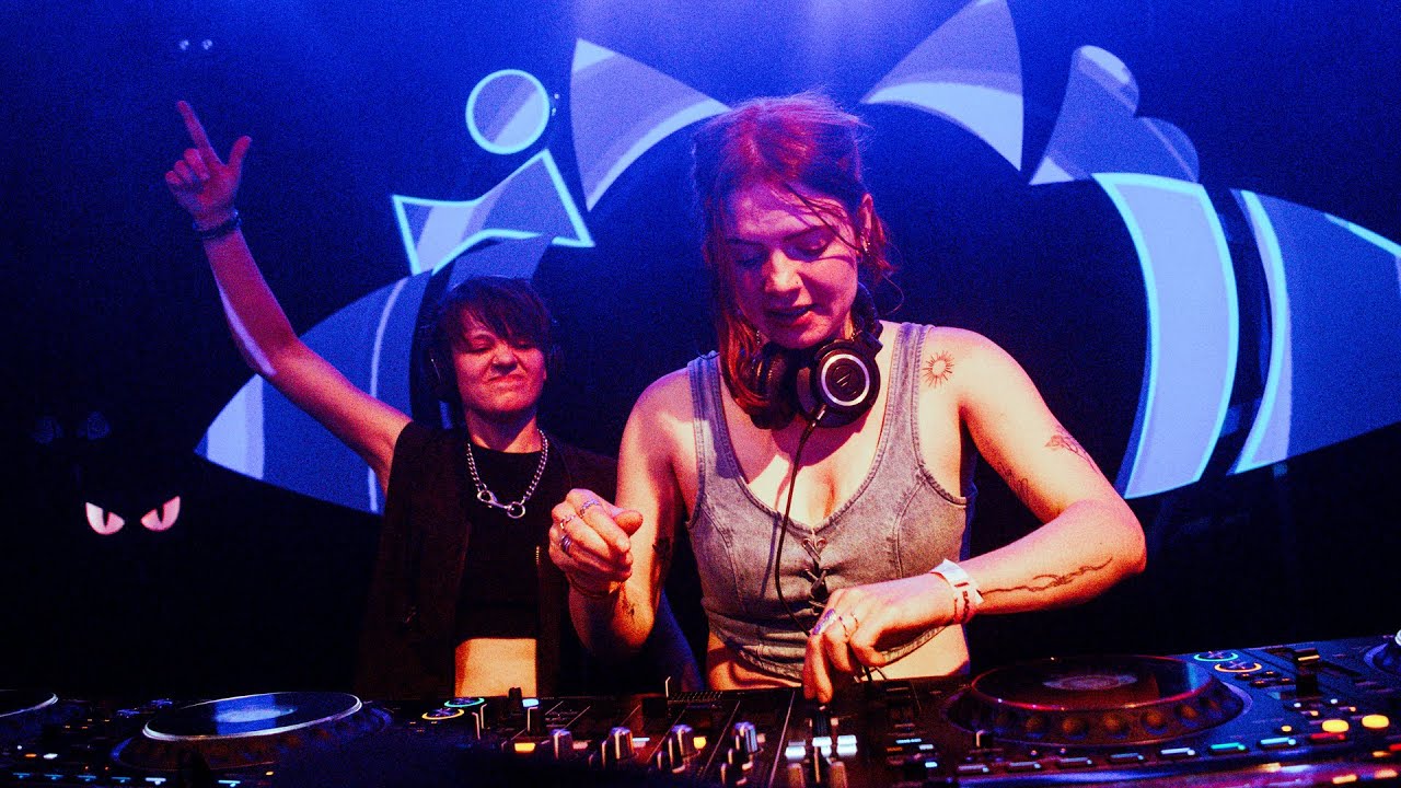 QORE DJ COLLECTIVE (Nelly Is Not My Name & Indy Aponno) @ The Funky Cat #20 [closing set]