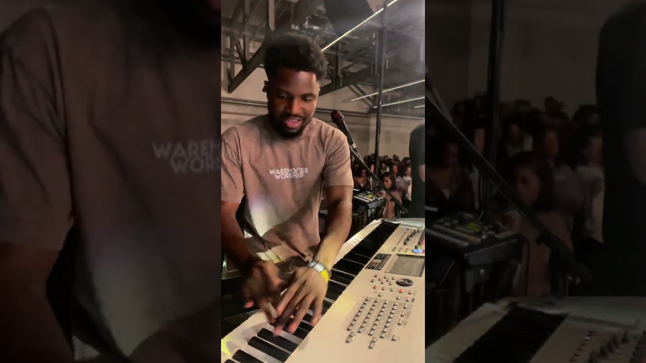 LIVE SET WITH PHIL THOMPSON AT WAREHOUSE WORSHIP UK (MUST WATCH) Keys Cam