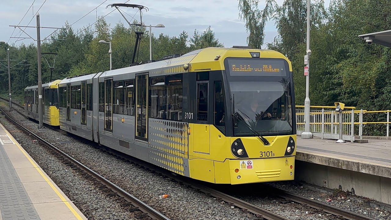 Tram-Spotting At South Chadderton (23/8/25) | Manchester MetroLink (4K)