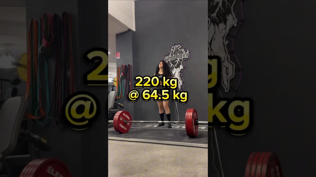 220kg deadlift for 63kg world champion Lya Bavoil #powerlifting #deadlift