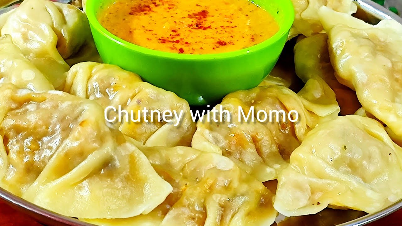 NEPALI STYLE MOMO with CHUTNEY (চাটনী) একবার দেখে নেওয়ার অনুরোধ রইল! Tapa's Kitchen! 