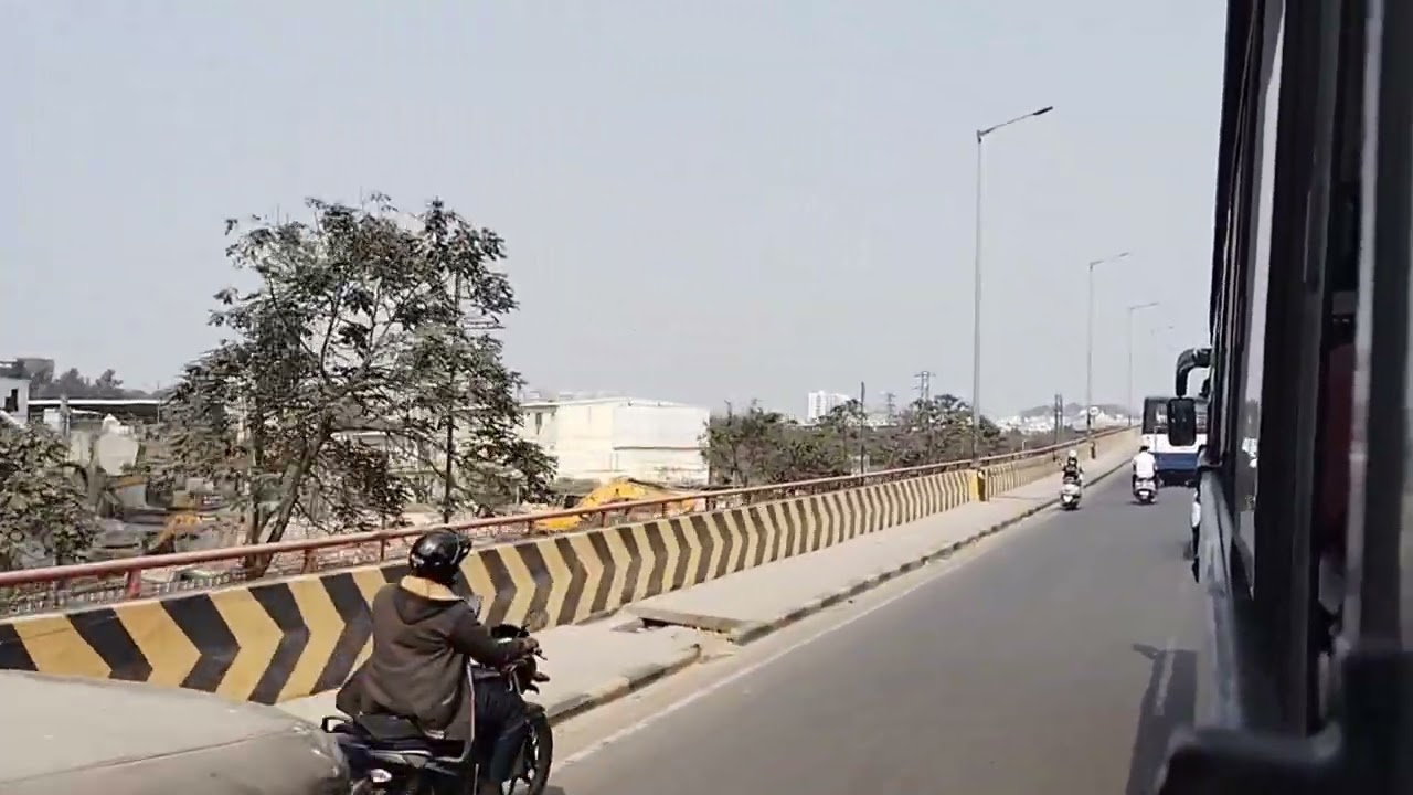 Hi-tech City to Kukatpally bus station #Hyderabad road