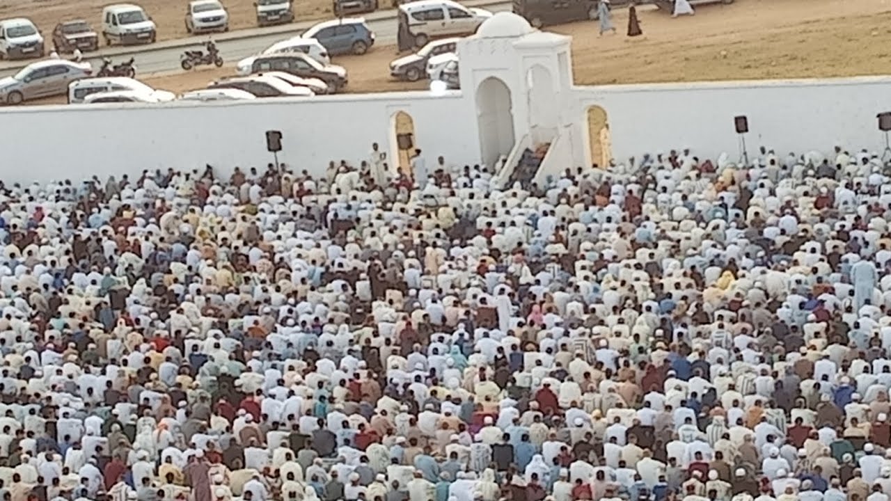 صلاة عيد الأضحى المبارك مباشر من مدينة مكناس تبارك الله ماشاء الرحمان