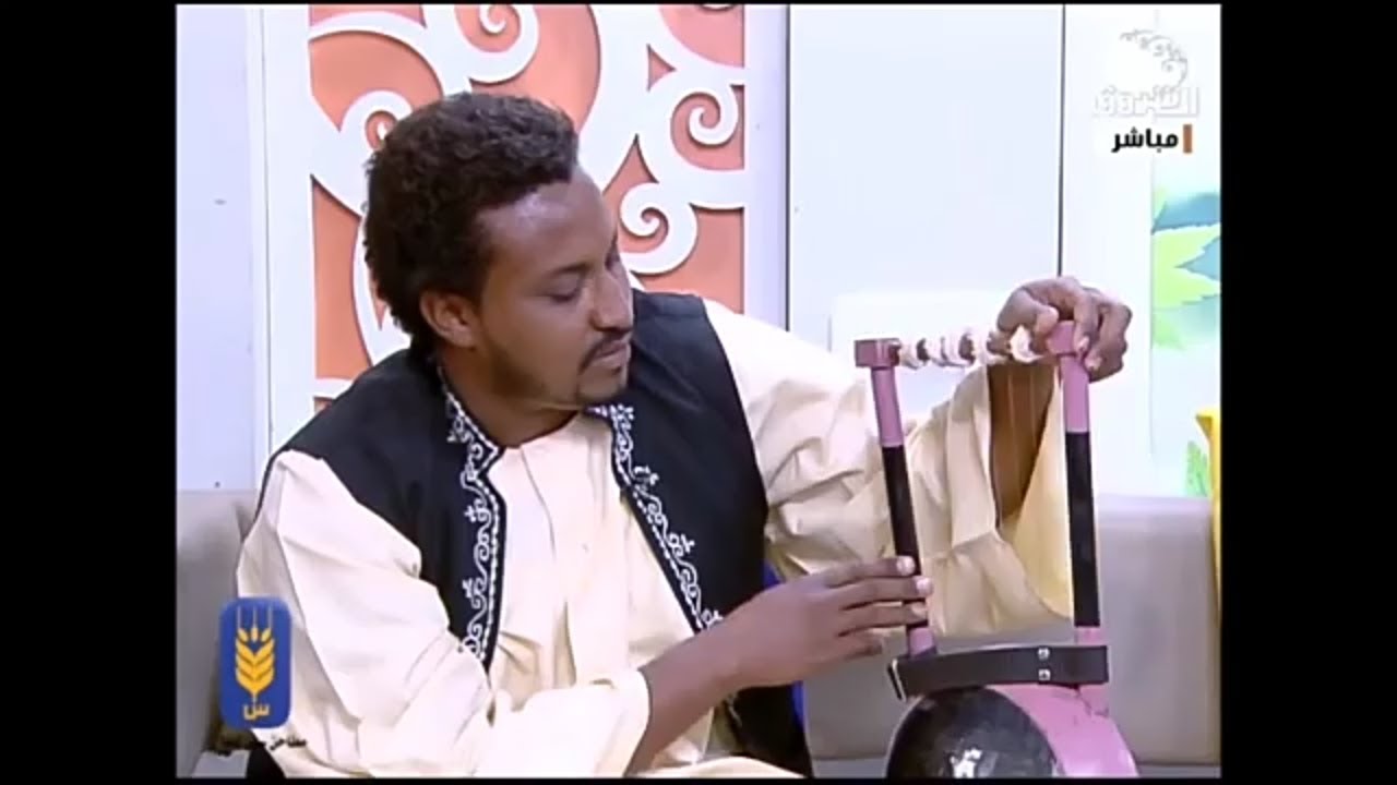 صانع الطنبور