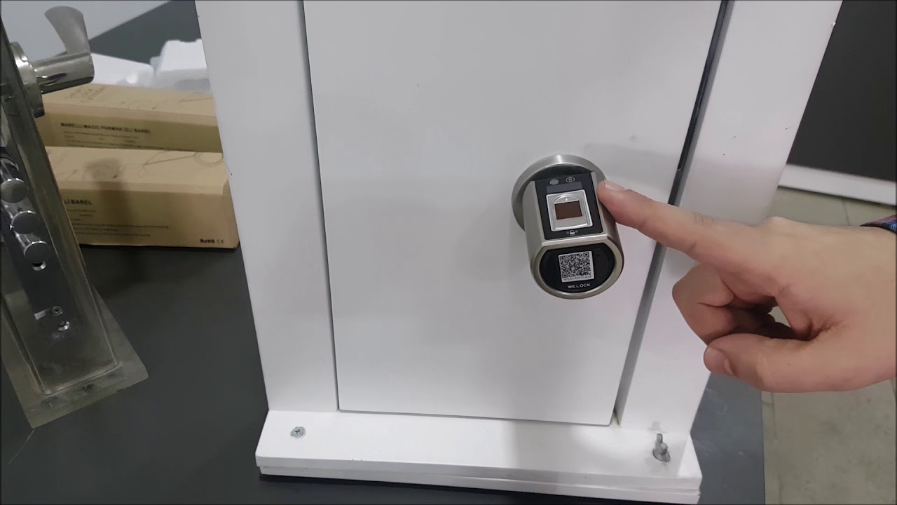 "Ev Güvenliğini arttırmanın 10 yolu" - Video 10 : Kapınıza Marelli Magic parmak izli bareli takın!