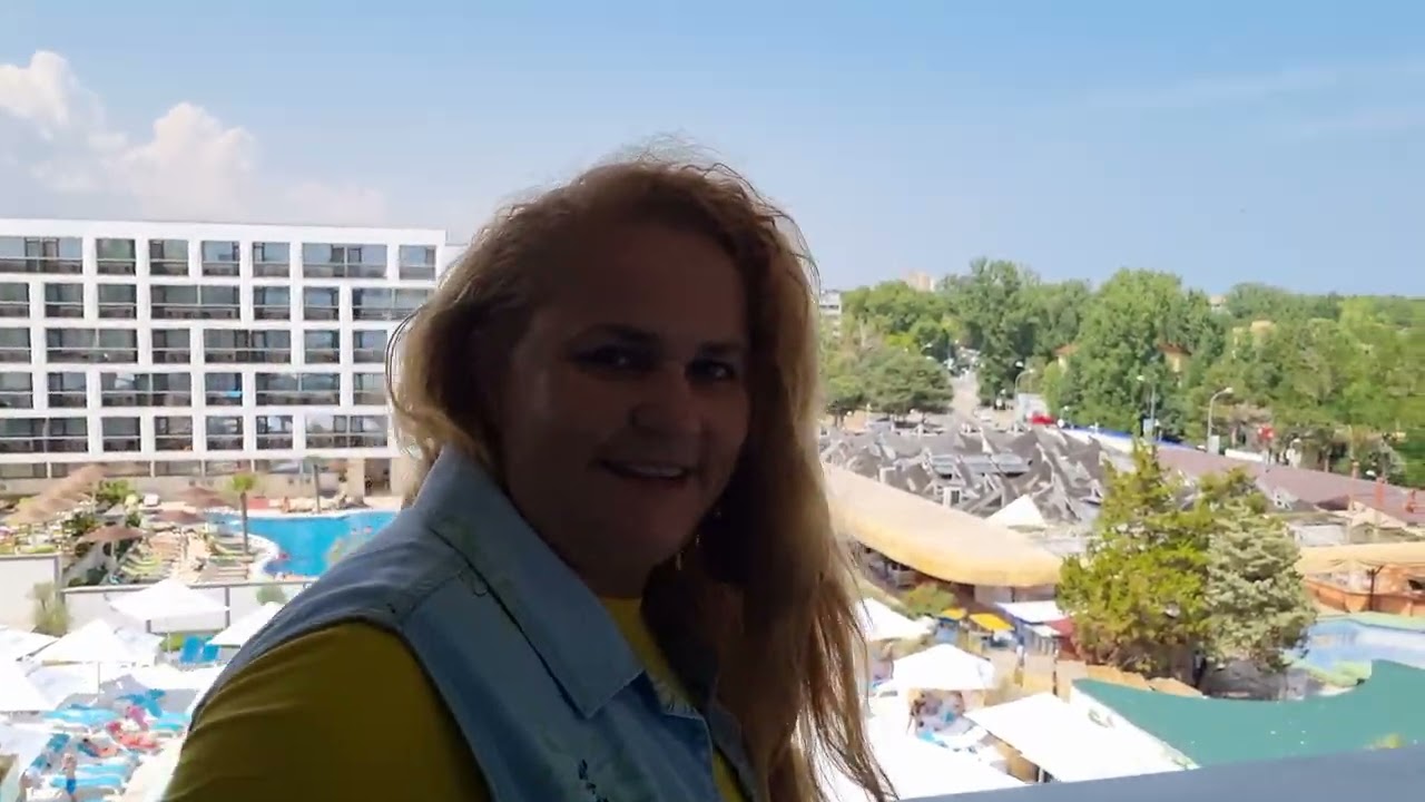 Prezentare camera dubla matrimoniala la Grand Hotel Caraiman din Neptun