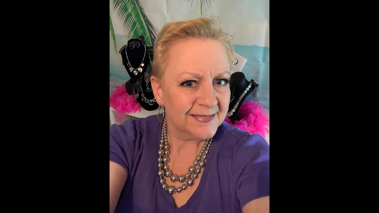 Paparazzi Accessories show 11/28/2022