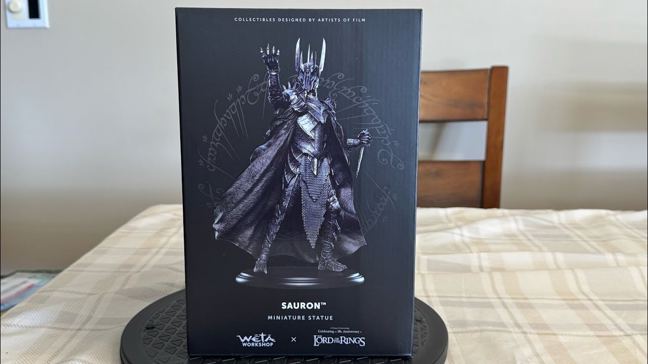 Sauron Miniature statue by Weta Workshop Unboxing and Review