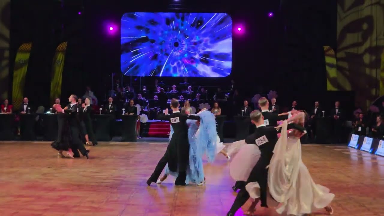 Julia Domaradzka & Cezary Szymański Waltz Mistrzostwa Polski w Tańcach Standardowych Lubin 2025