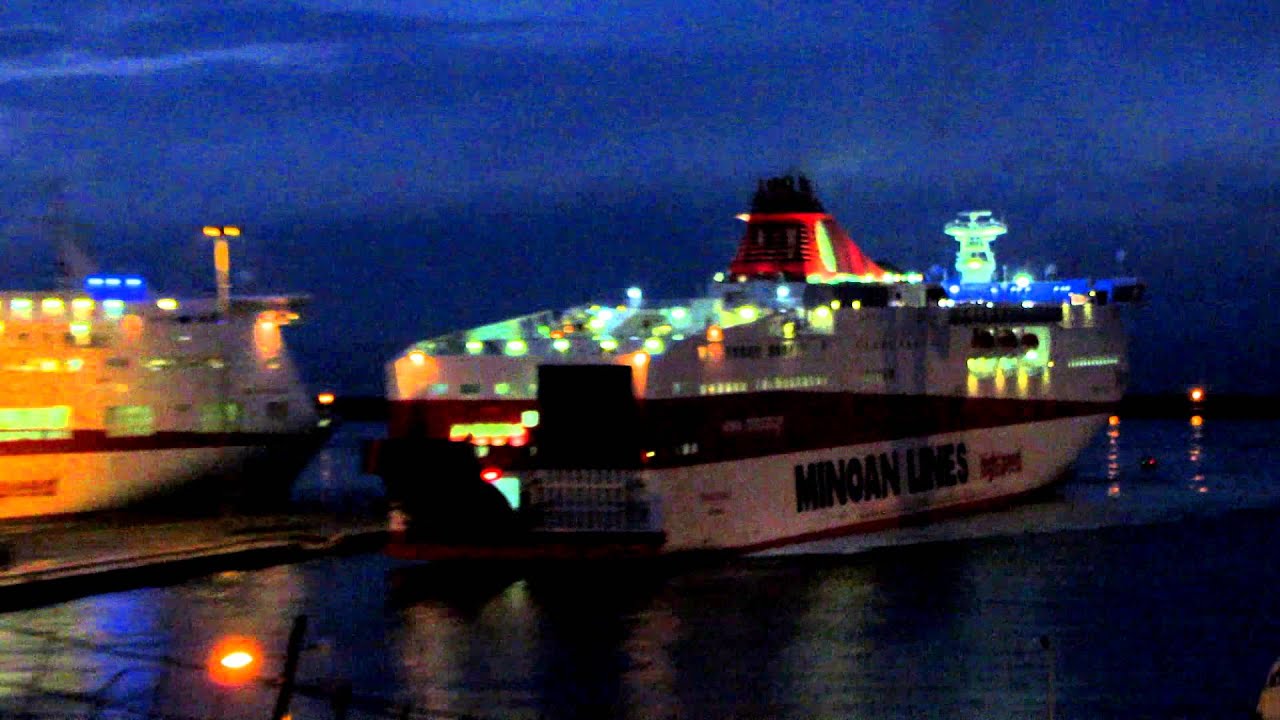 Knossos Palace entering Heraklion (Full-HD) part4