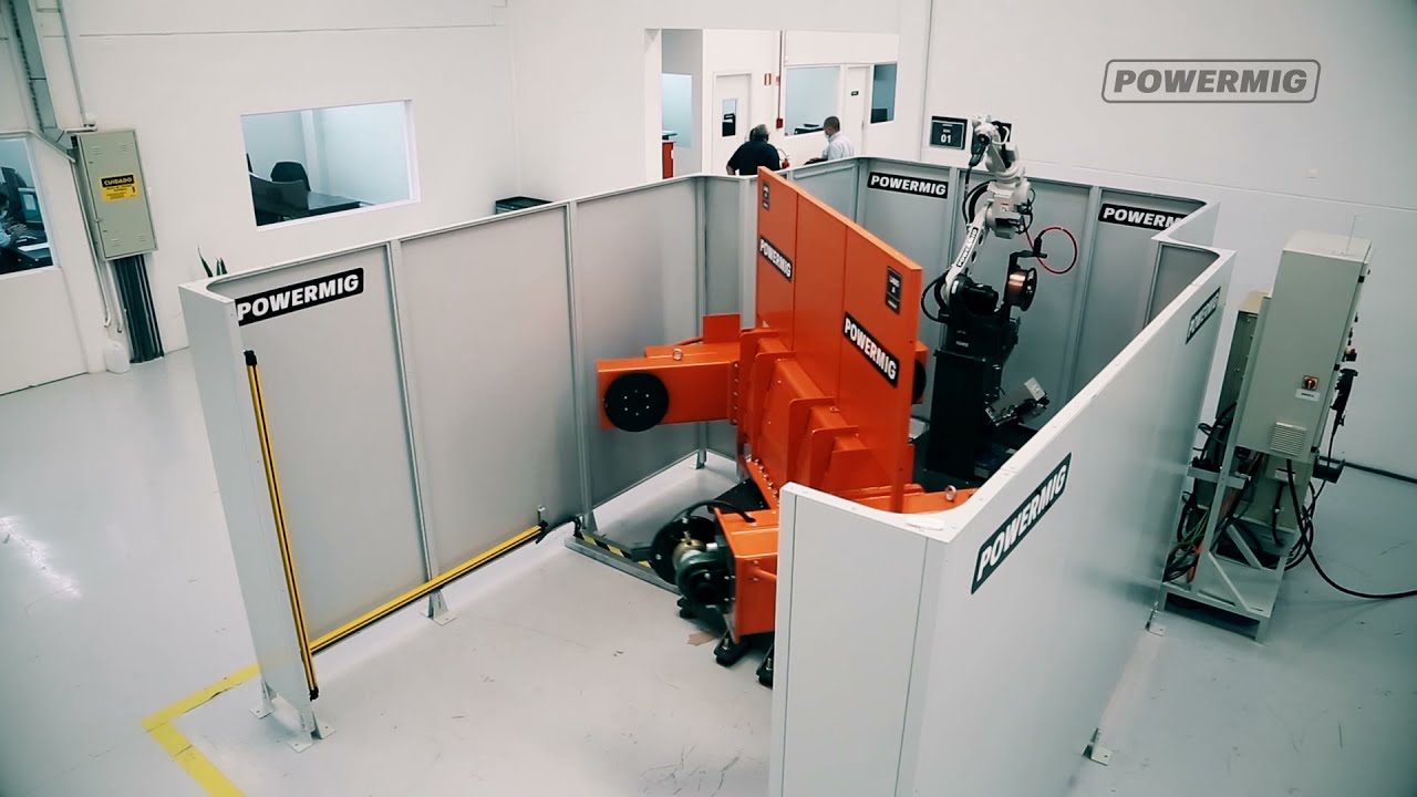 C&eacute;lula de Soldagem Robotizada Powermig com Rob&ocirc; Panasonic - Phoenix 1500